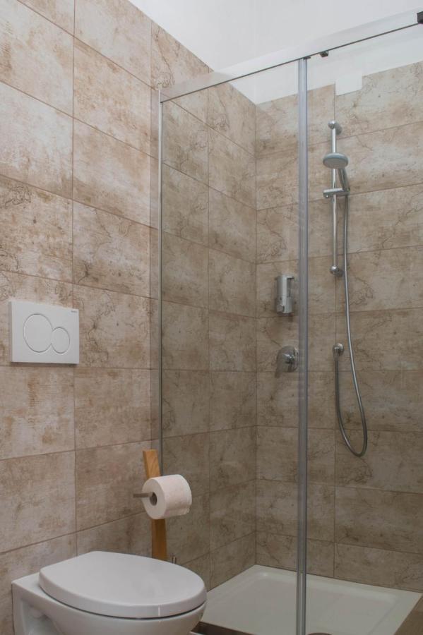 Tiber Rooms Testaccio Rome Exterior photo