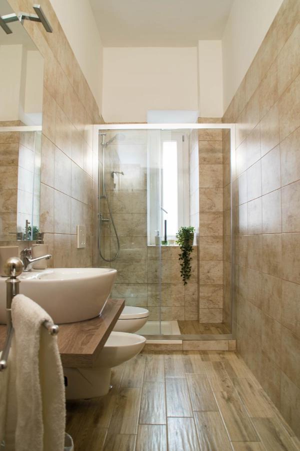 Tiber Rooms Testaccio Rome Exterior photo
